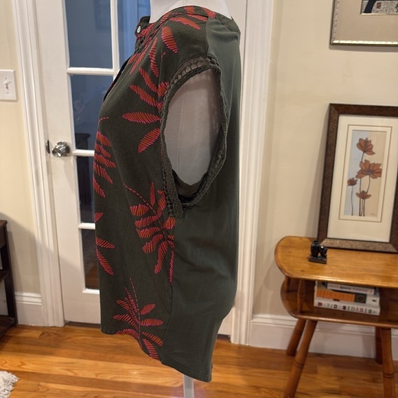 A New Day Green and Pink Tropical Print Women's Sleeveless Top. Size M - Picture 6 of 8